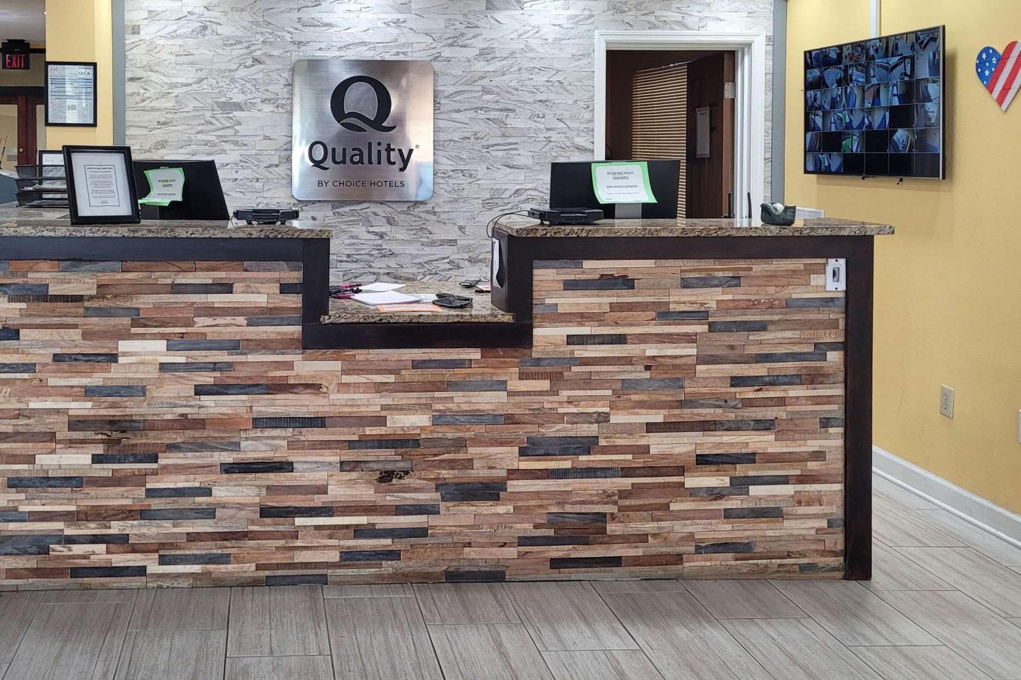 Quality Inn Tifton Exteriör bild